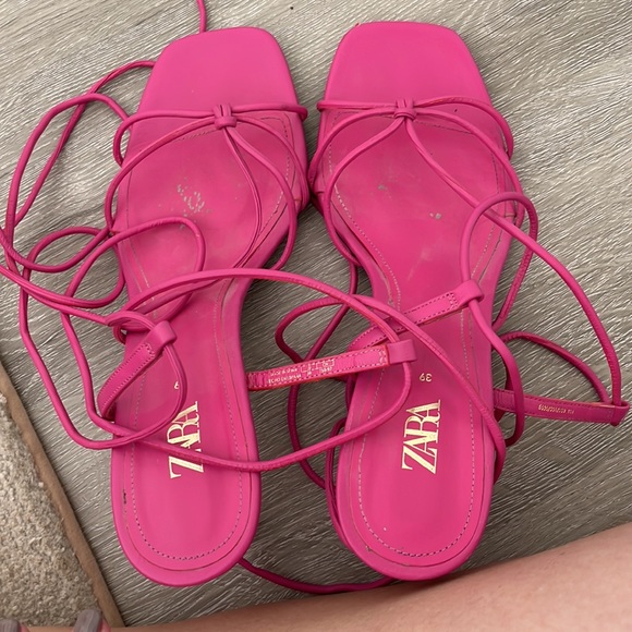 Zara magenta lace up sandals size 39 - Picture 2 of 4